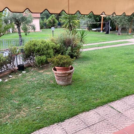 Villa Cantarelli Massa  Exterior foto